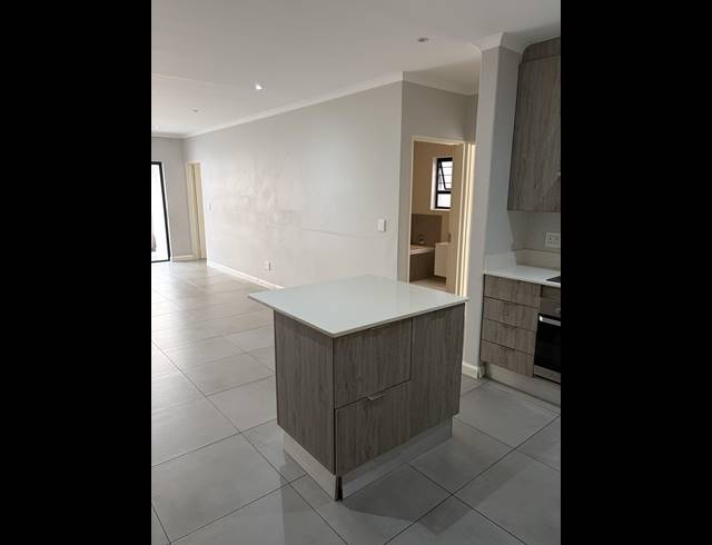 2 BEDROOM APARTMENT TO LET IN MORNINGSIDE